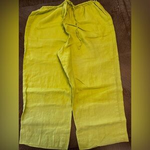 Sutton Studio Lime Green Wide Leg Capris
